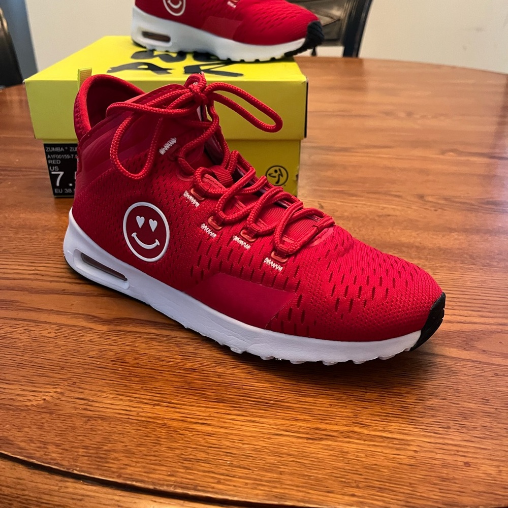 Zumba Air Funk Shoes Red